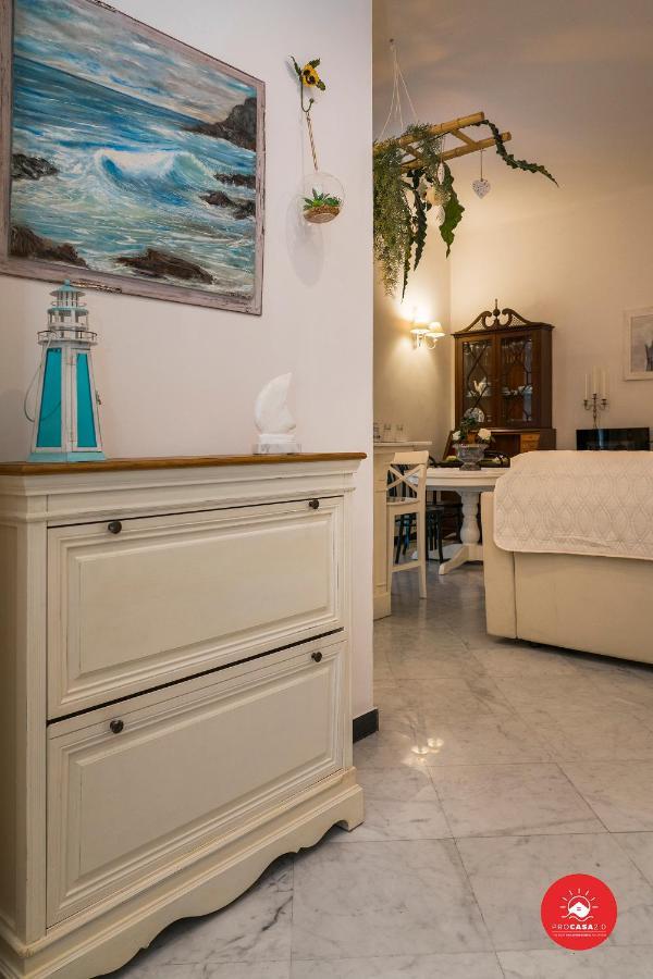 Holly House Apartment ลาสเปเซีย ภายนอก รูปภาพ