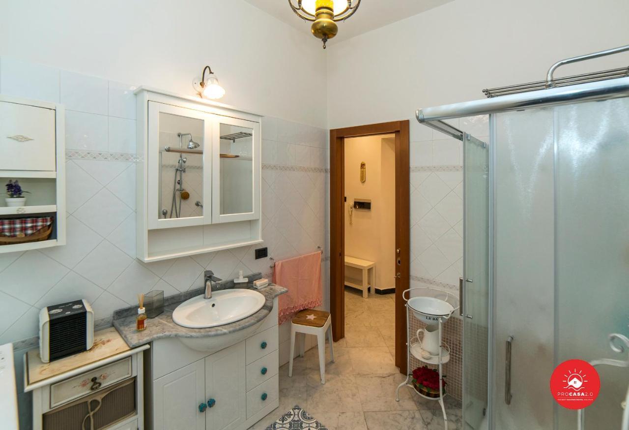 Holly House Apartment ลาสเปเซีย ภายนอก รูปภาพ